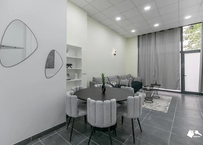 Mba - Lecourbe Splendide * Paris